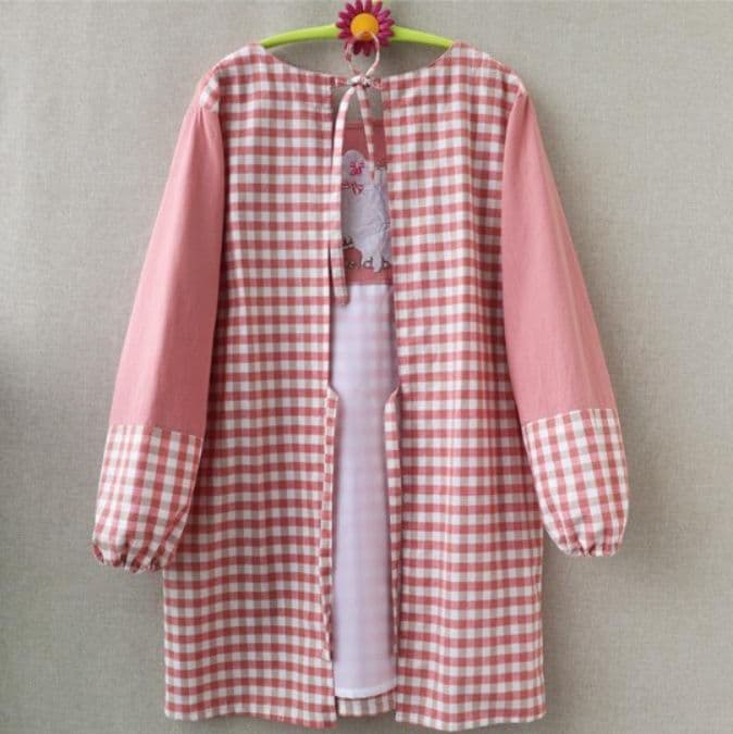保育士エプロン長袖洗濯物刺繍格子柄